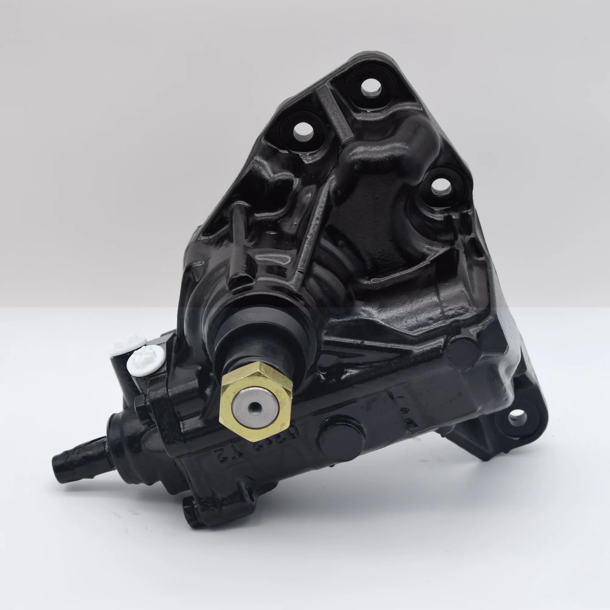 China No.1 OEM manufacuturer for 700P NPR truck steering gearbox 455-01047 898110200 E101