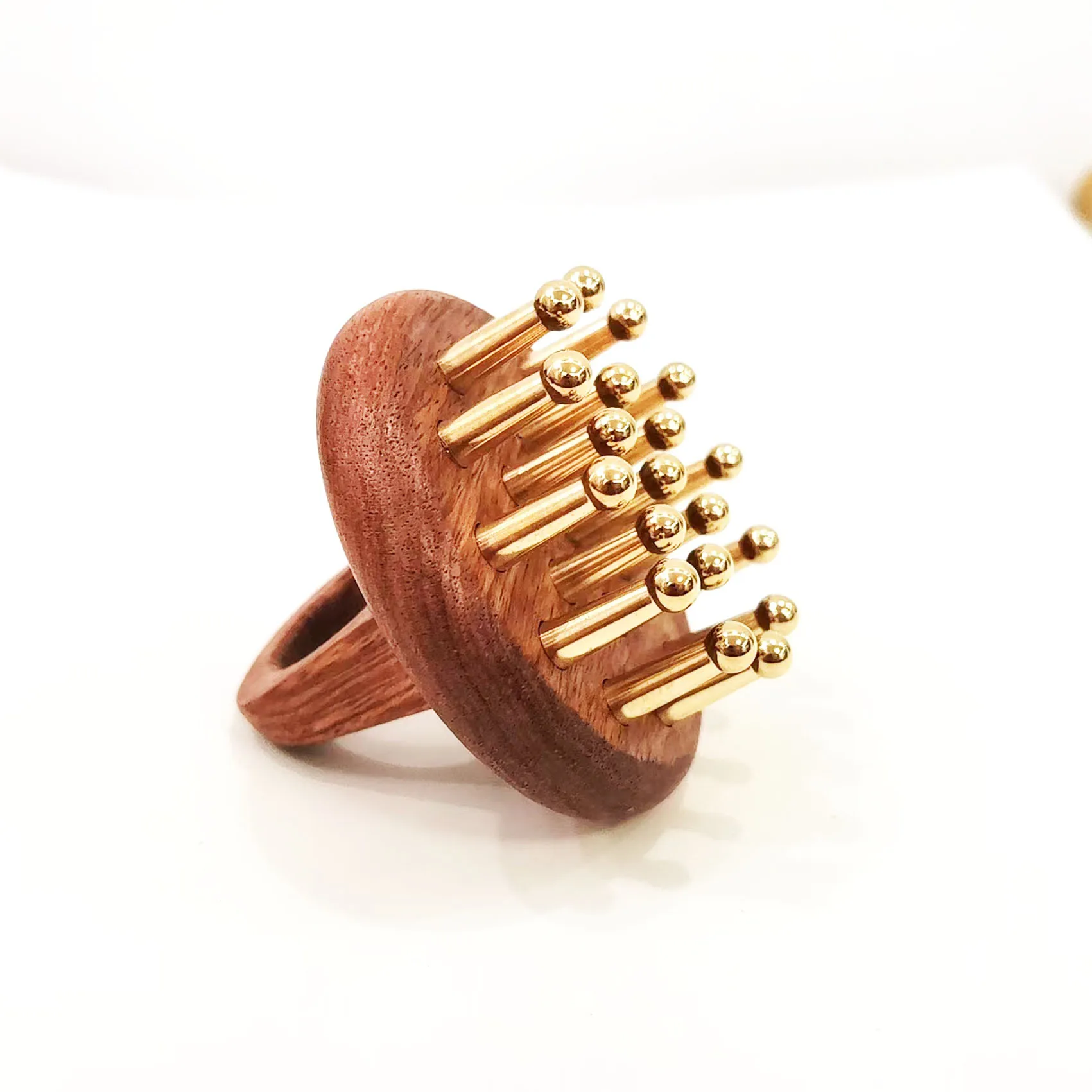 problem solving products massage the meridians to release pressure brass+wooden guasha head massage brush gua sha