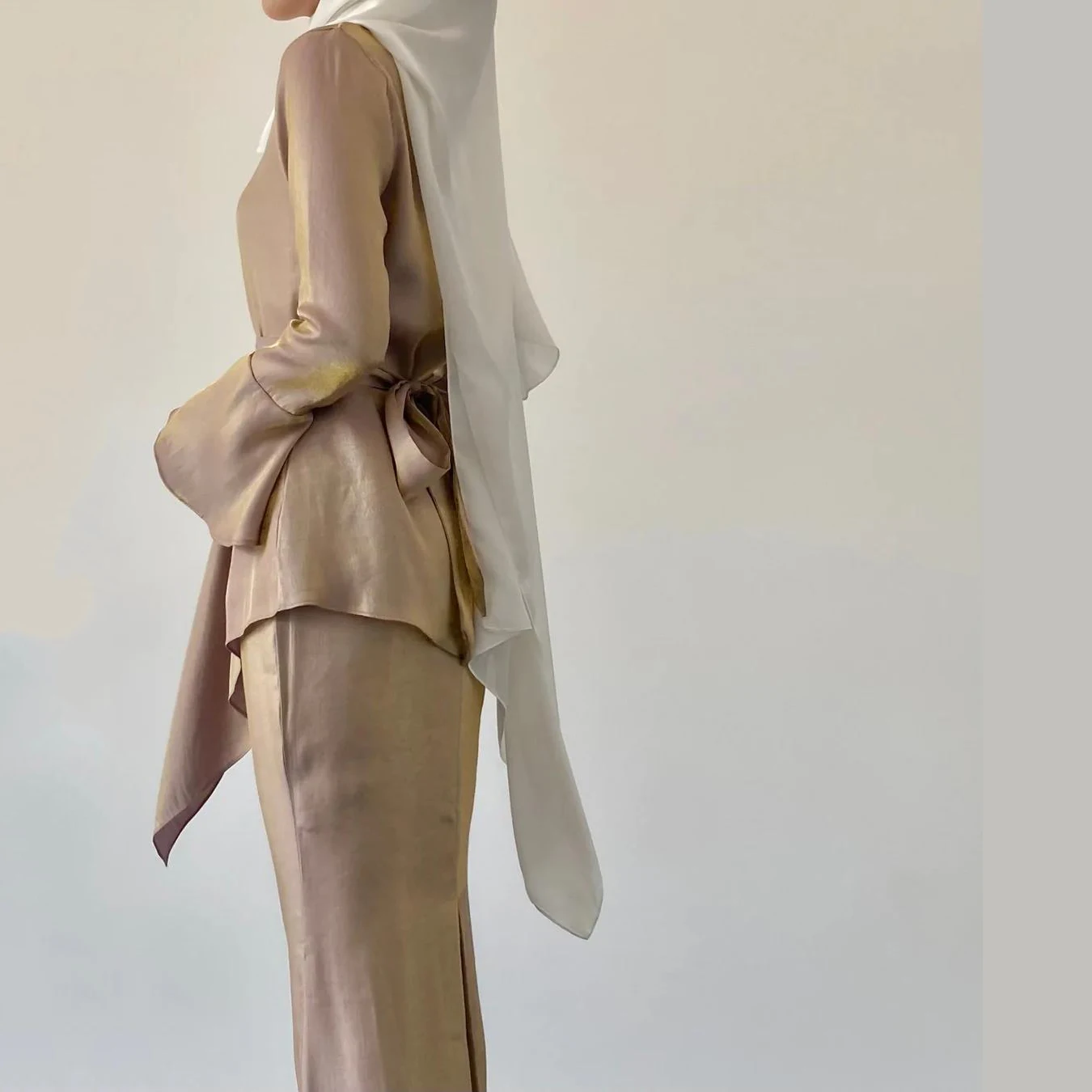 Блестящий шелковый костюм abaya из Малайзии с шифоновой подкладкой элегантный тонкий 2 предметов юбкой легкий неэластичный комплект