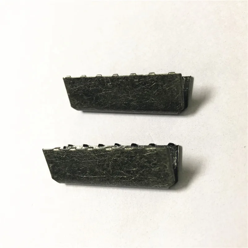 Factory wholesale High quality 40mm Belt accessories metal belt tail clip buckle