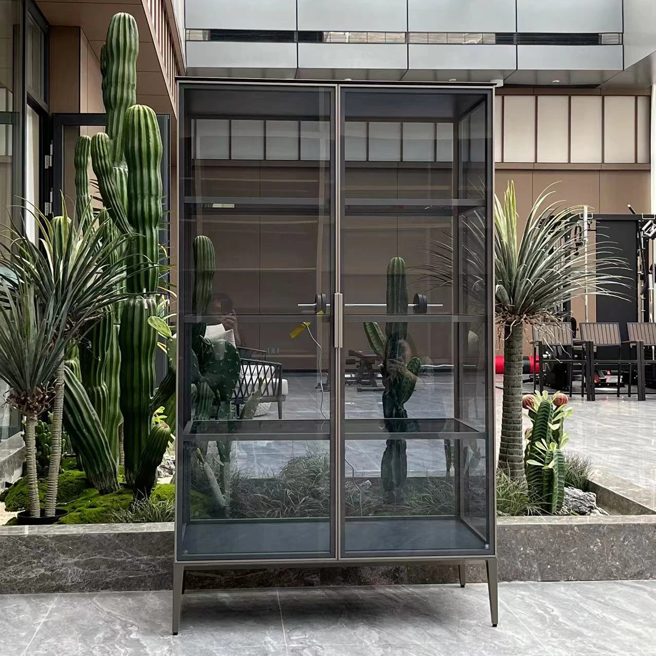 Factory customized luxury aluminum frame glass display cases wine jewelry toys storage Cabinet tempered glass display cabinet