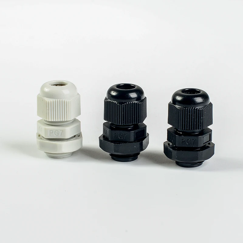 Plastic joint IP67 waterproof connector with CE PG7 nylon cable glands