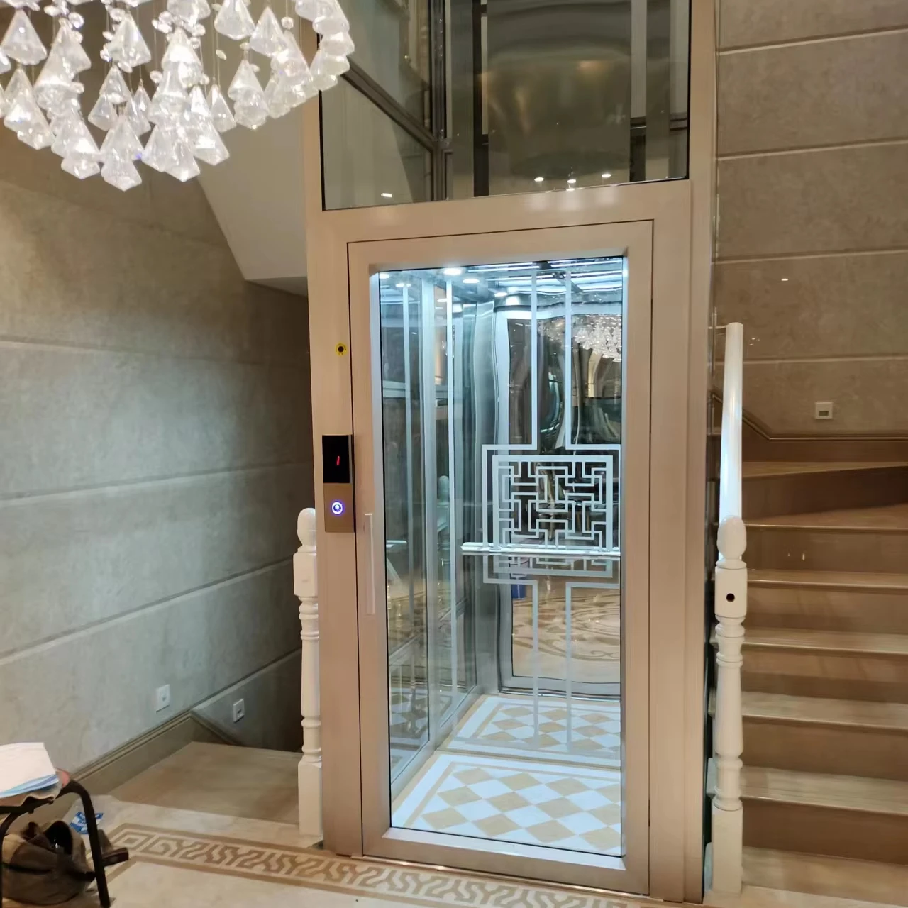 Hydraulic Hot Sale Unique Design Wheelchair elevator villa silent factory price Passenger lift Home lift small elevator
