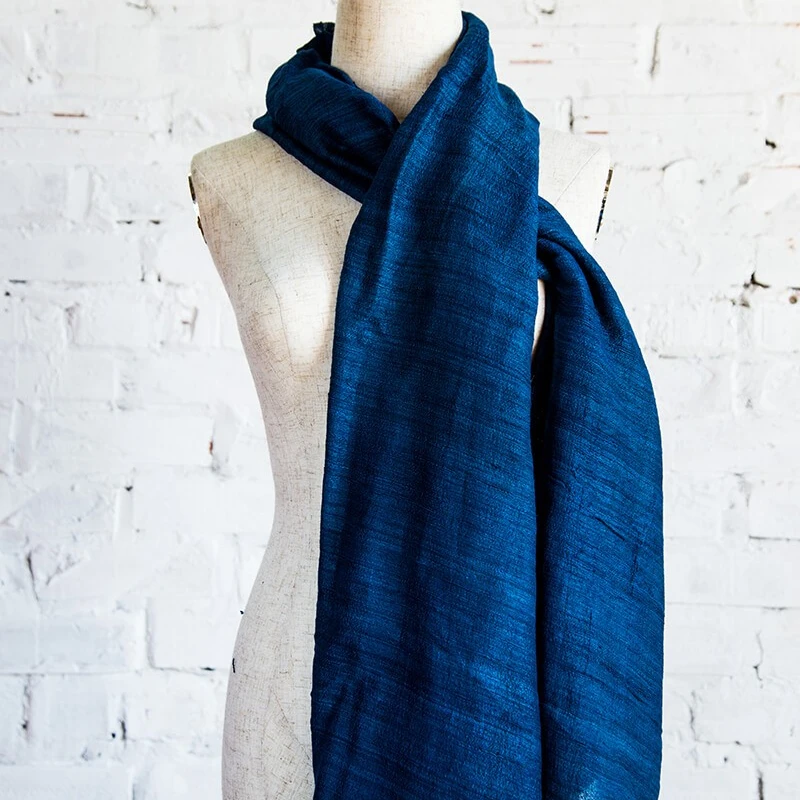 
Высококачественный модный синий женский шарф из 100% натурального шелка, сделано во Вьетнаме 