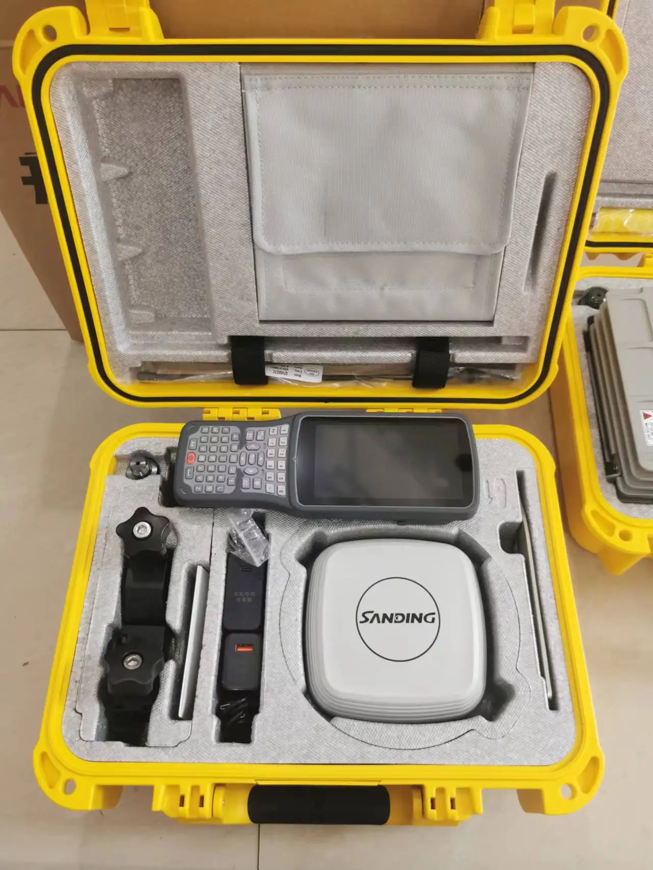 Compact Design Strong Signal 1598 Channels Shikra T7 Plus T7 Pro Gps Gnss Rtk Sanding