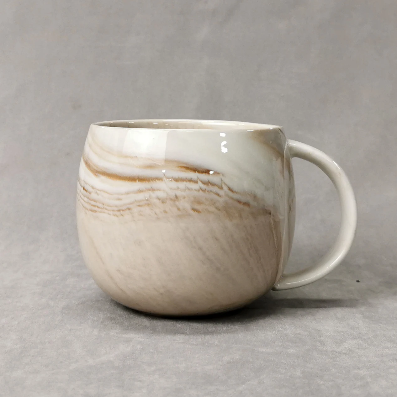 
Promotional ceramic mug with customized logo printing Competitive Price 