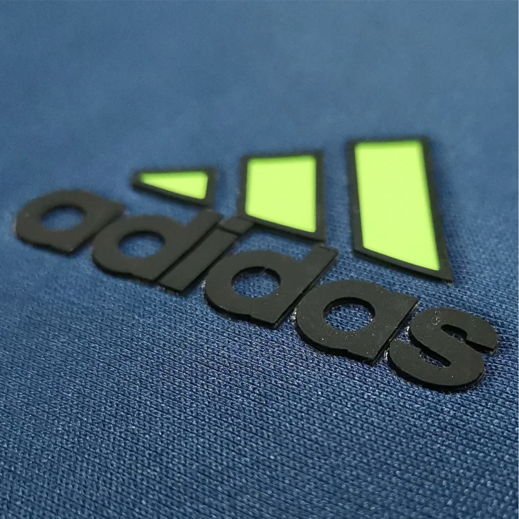 With low price Automatic garment embossing machine for fabric Textile T-shirt 3D silicone printing