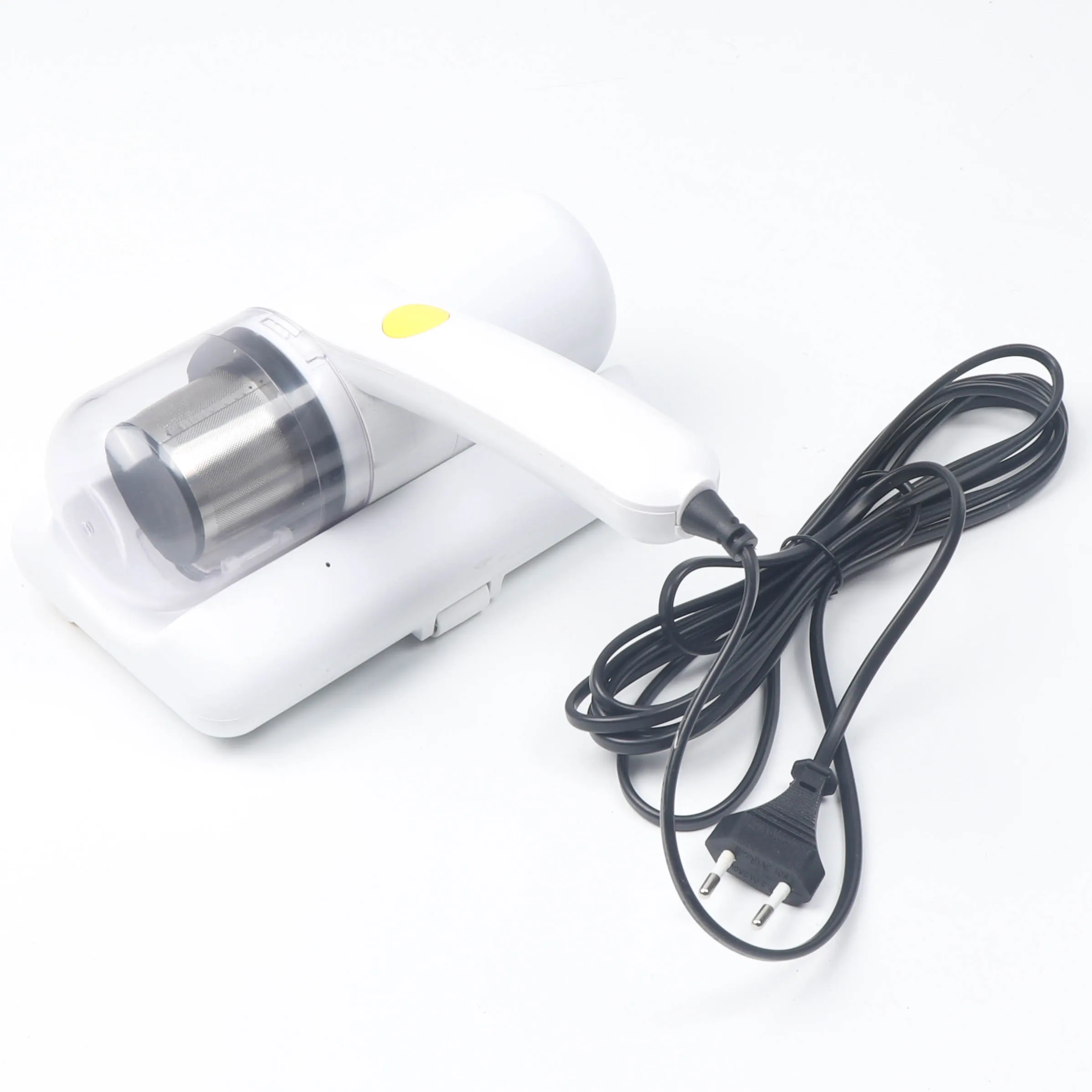 2021 fast delivery High power suction for sofa mattress white mites vacuum cleaner handheld light