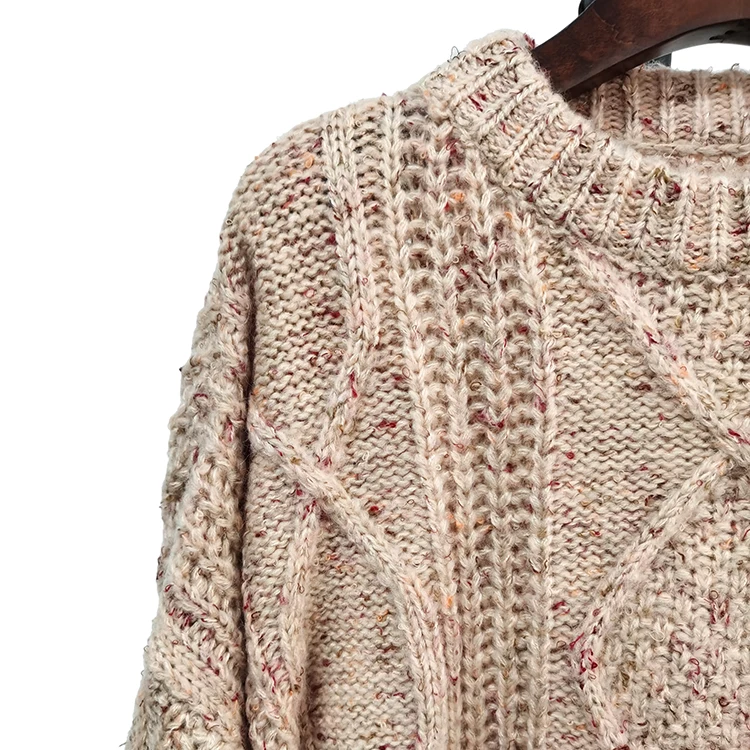 Шерстяной пуловер с круглым вырезом и длинными рукавами на осень и зиму