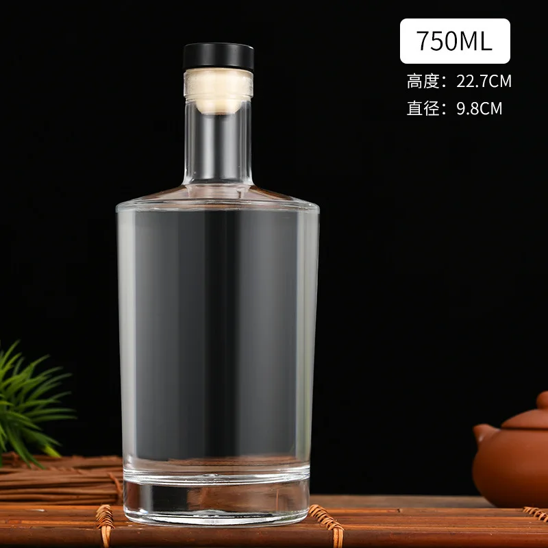 Wholesale custom empty Clear wine bottle 100ml 250ml 500ml 700ml 750ml vodka gin brandy whiskey wine bottles with corks