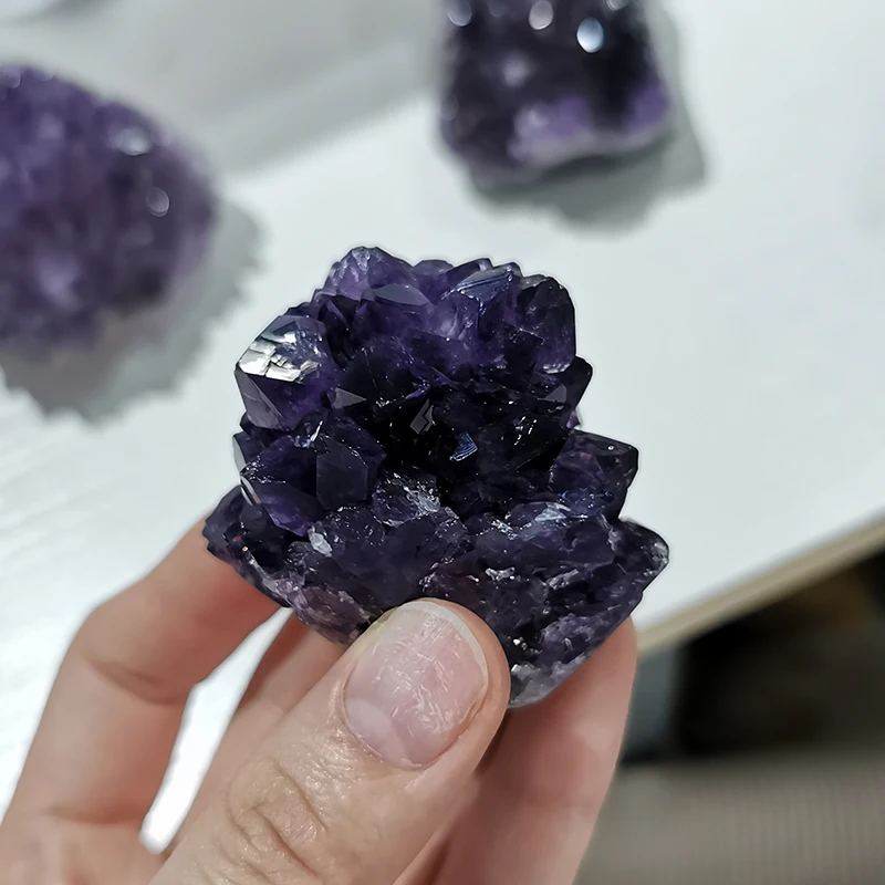 Natural Uruguay Amethyst Cluster High Level Purple Crystal Geode Fengshui For Home Decoration