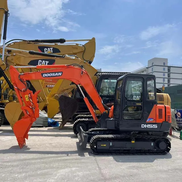 Used Mini excavator DH55 DH60 DH70 hydraulic crawler digger Used Doosan Crawler Excavator DH55 DH60 or Market Developed For Sale