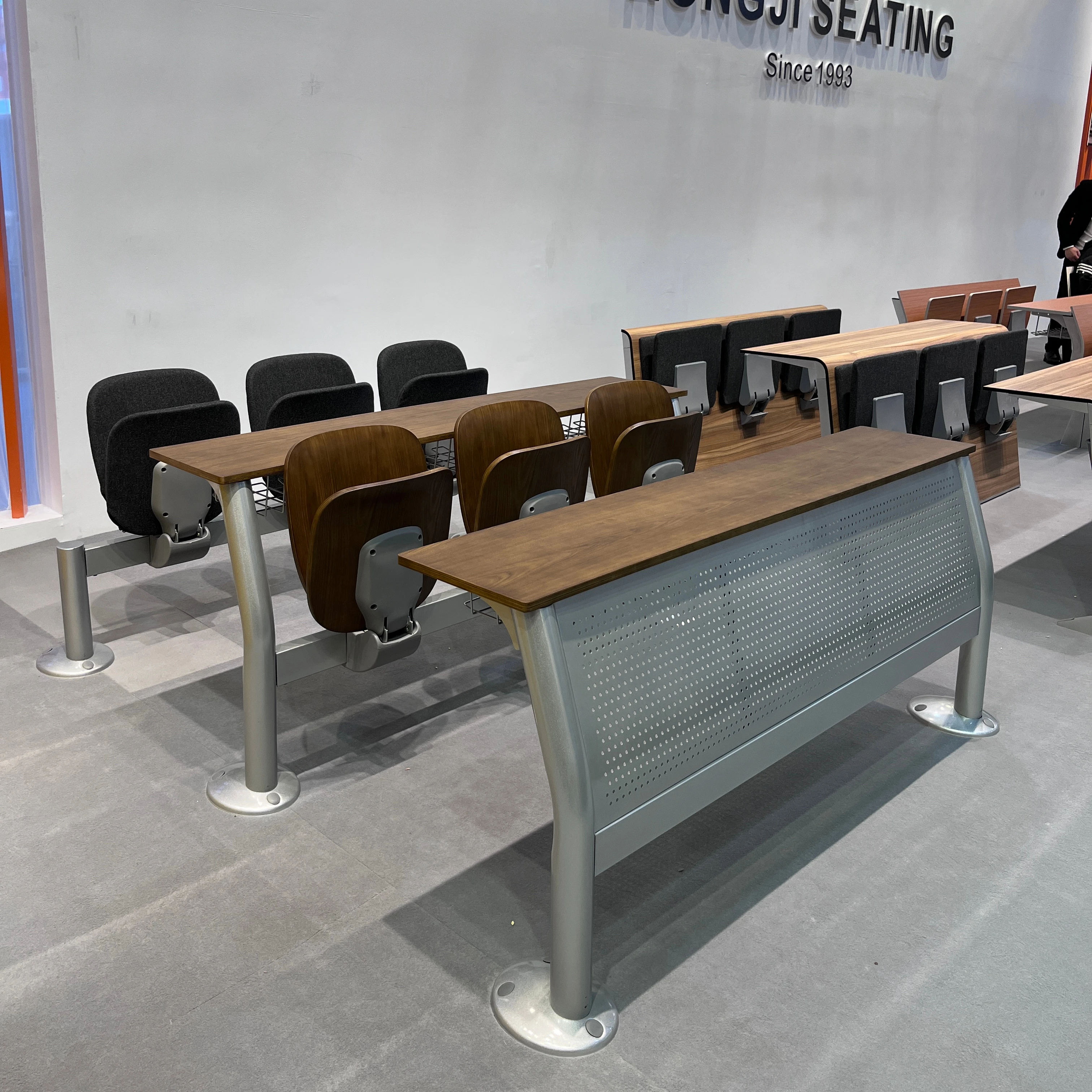 Top Quality & Competitive Price high school furniture classroom teacher chair for classroom classroom tables for sale