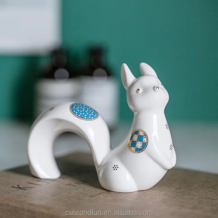 Ceramic Little Ornaments Owl Squirrel Cat Home Decor Table Decorative Ornaments Porcelain