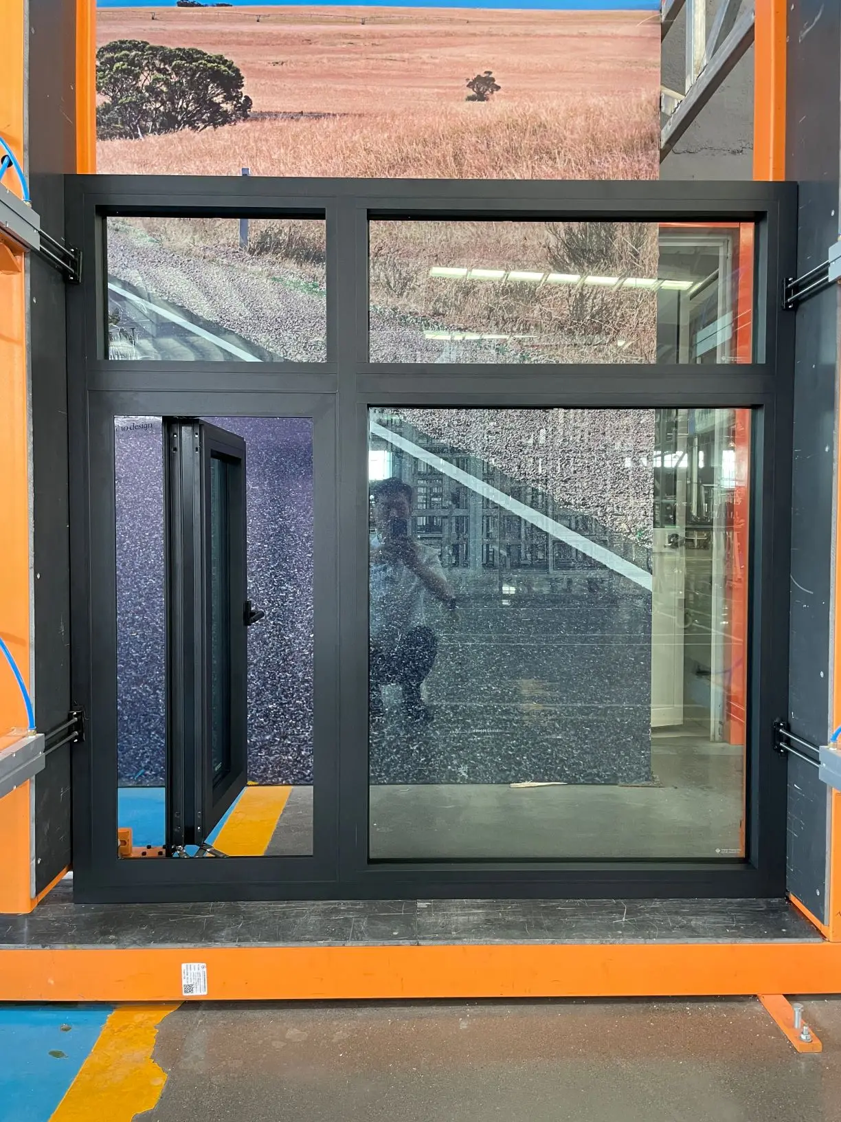 LVDUN High Quality Energy Saving Residential Window High-tech Glass Door Windows