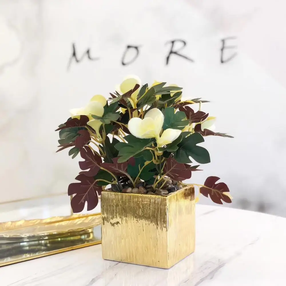 
Popular Europe Simple Style Faux Mini Gold Electraplated Potted Plants Artificial Cactus And Succulent In Ceramic Pot 