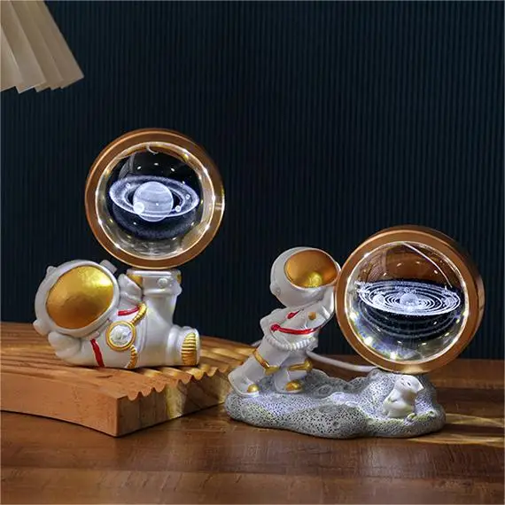 Home Decoration Luminous Galaxy Moon Crystal Ball Lamp Resin Base Astronaut Night Light Rotatable 3D Crystal Ball Saturn Lamp
