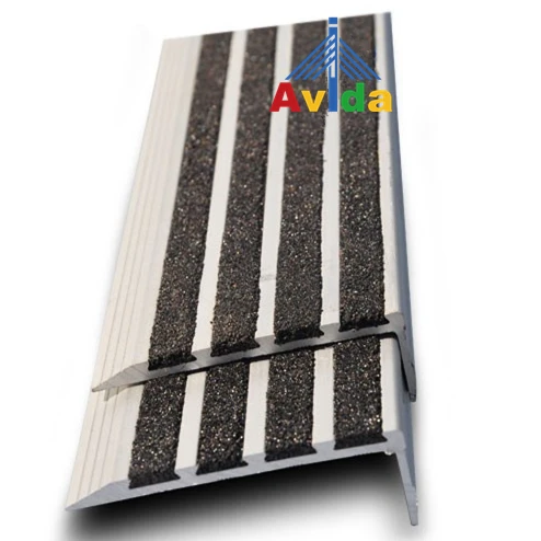 Anti-slip Concrete Stair Nosing for Ceramic Tiles