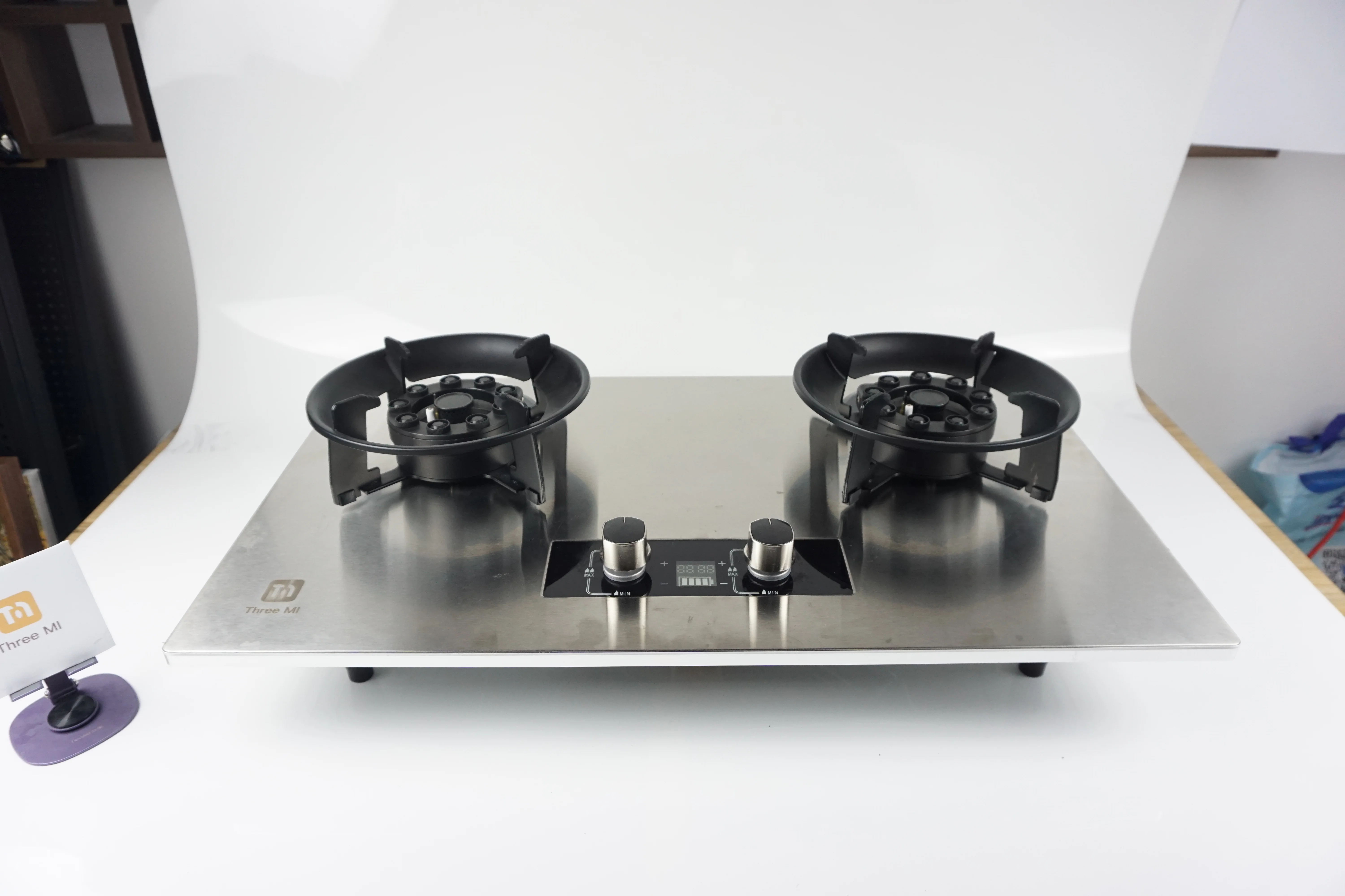 D suitable for natural gas (NG) kitchen stoves and also for liquefied petroleum gas (lpg). It is a fierce gas stove cooker