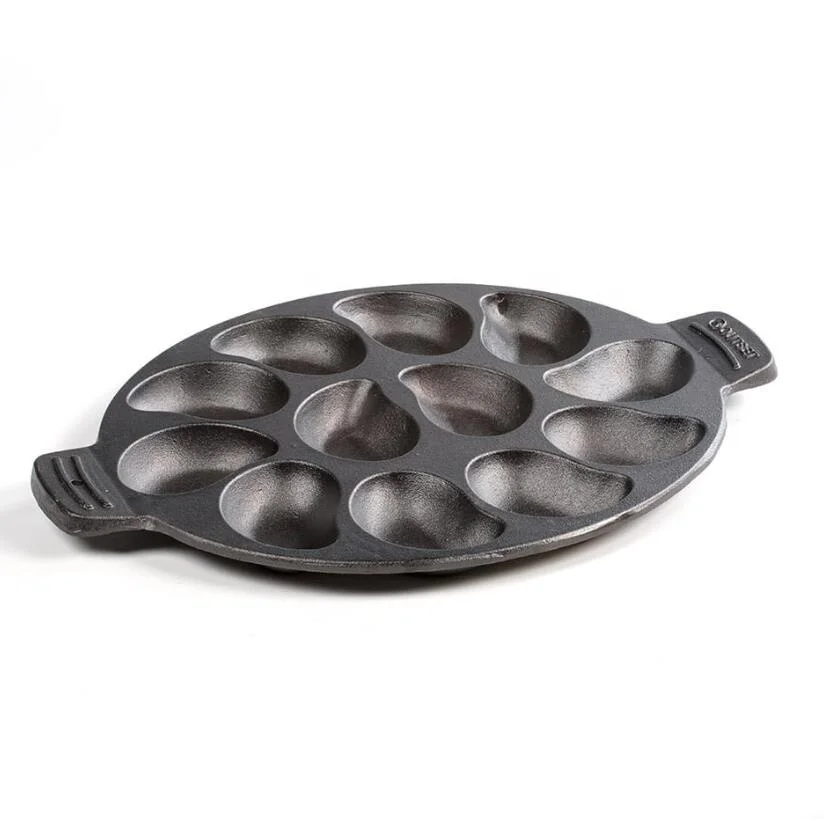 Hot Selling 12 Hole Oil Plant Coated Cast Iron Nonstick Baking Pan Bake Ware Cookware Oyester Pan With Handle