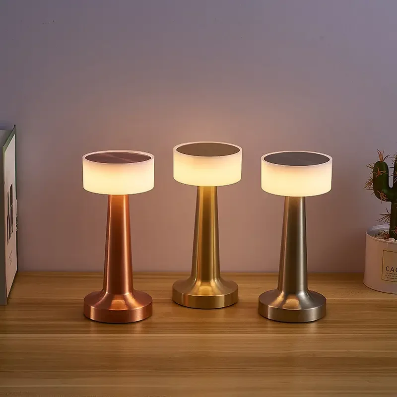 Hot Selling Modern Nordic Metal Gold LED Dining Table Lamp Round Shade Bedroom Bedside Lamps with Rechargeable Power Supply