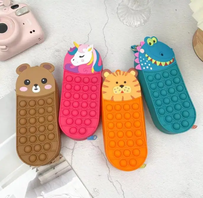 2023 wholesale factory silicone unicorn pencil case girls, designer cute school pencil case toys kids pencil pouch custom