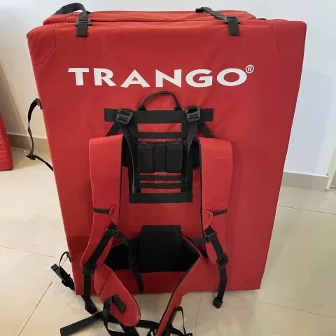 Краш-pads-150cm x100 см x11 см из полиэфирной ткани, полиуретановое покрытие с трехслойными пенопластовыми углами из ПВХ кожи и гипалона.