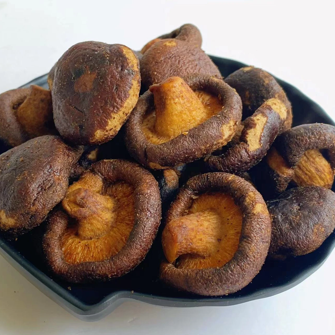 High Quality Mushroom Snacks Vacuum Fried Vegetables Dried Shiitake Mushrooms