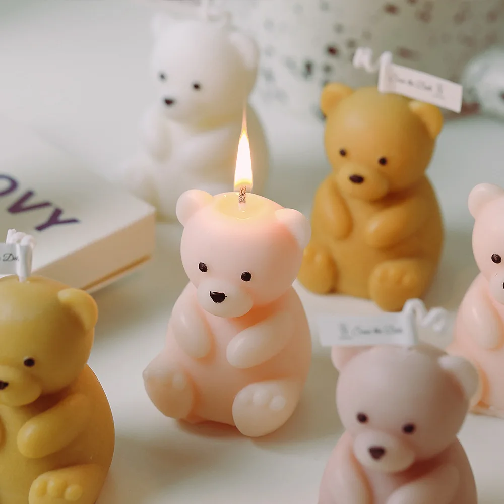 Luxury Scented In Stock Handicraft Decoration Cute Sitting Bear Aromatherapy Cake Handmade Creative Wedding Candle