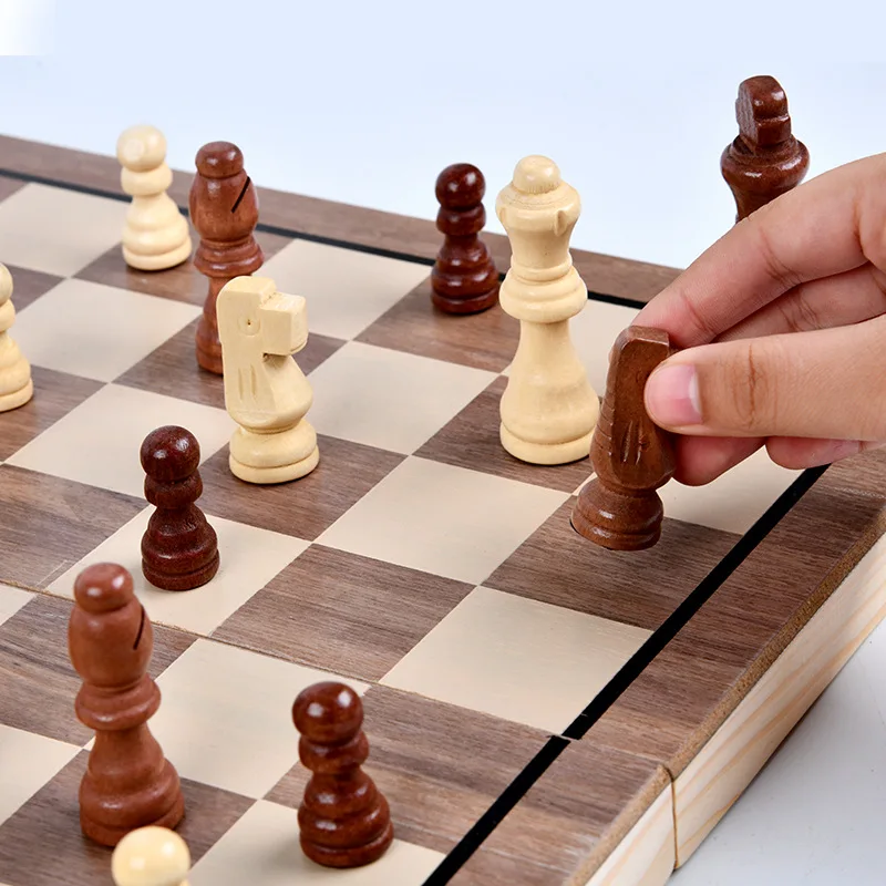 Zhiqu New Wooden Round Corner Folding Chess Set Quality Competitive Educational Board Game for Floor Play