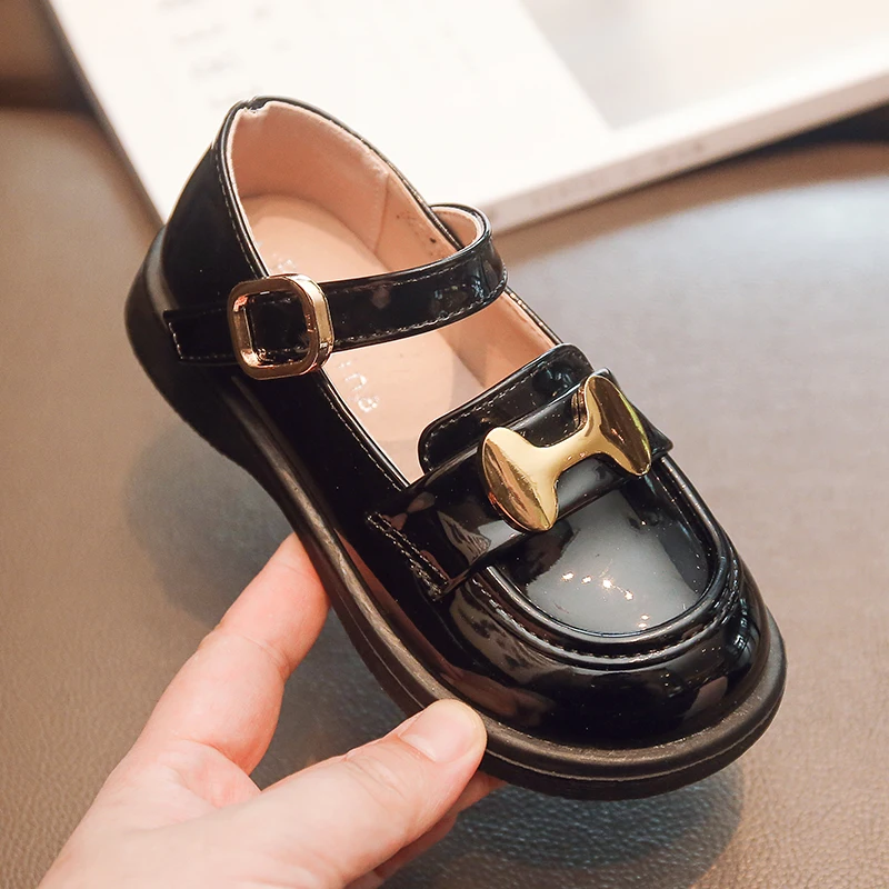 New styles arrival wholesale school shoes smart fit fashion cute girls princess sneaker flower causal 2023 hot sales factory