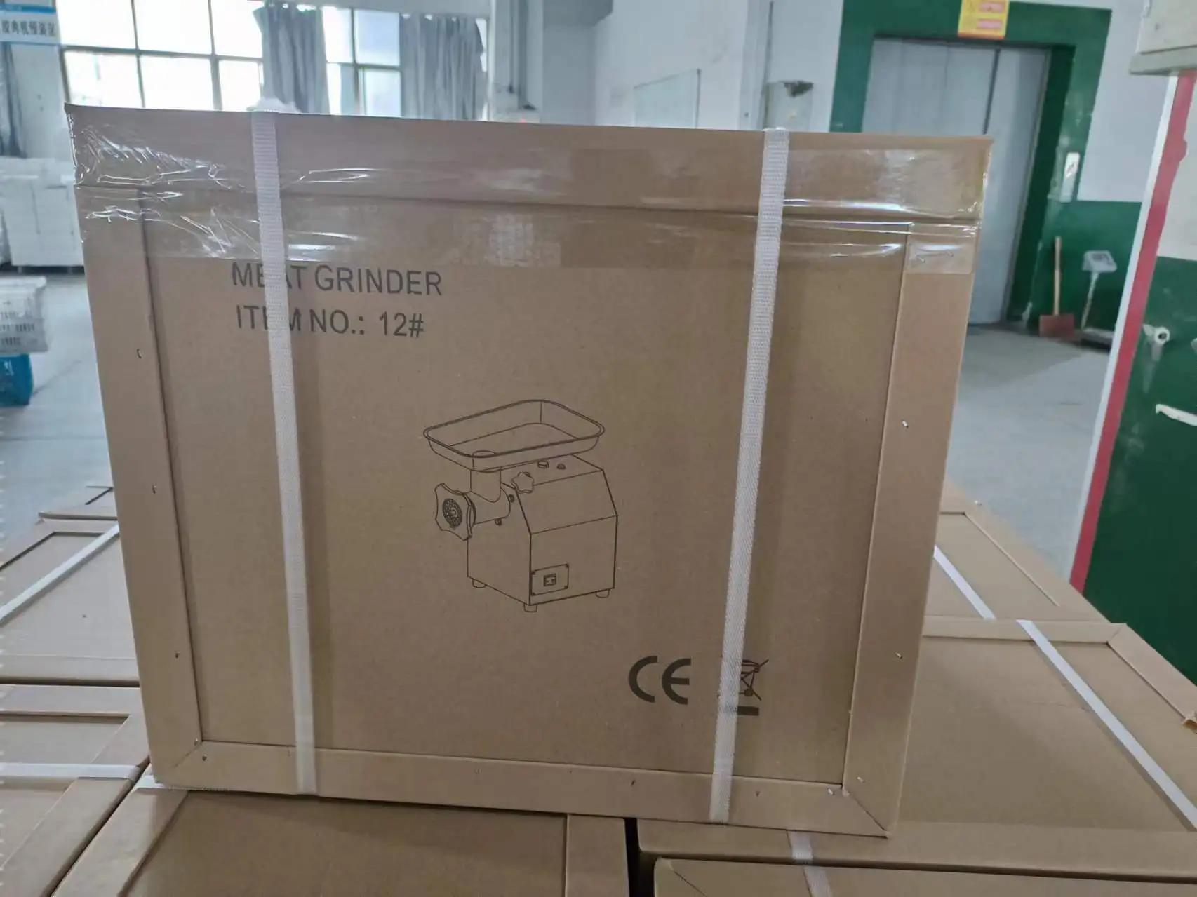 Good Quality Fashion Stainless Steel Meat Mincer/Electric Meat Grinder TK-12 for Industry