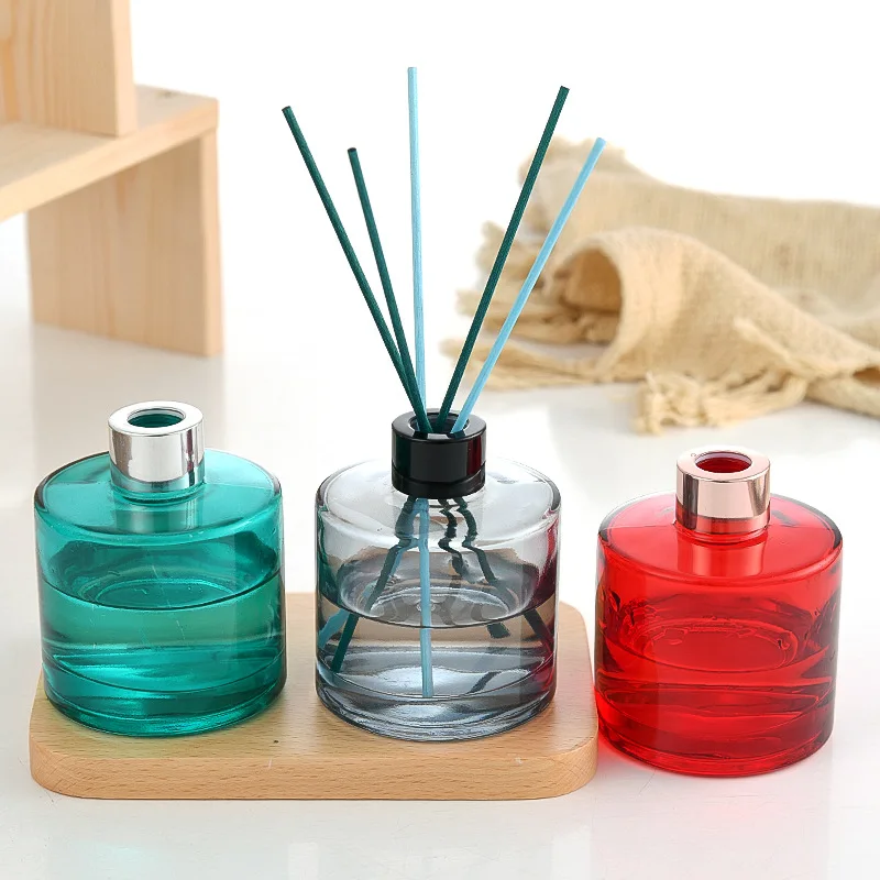 Professional manufacturer luxury essential oil fragrance reed round reed glass diffuser bottle with lid