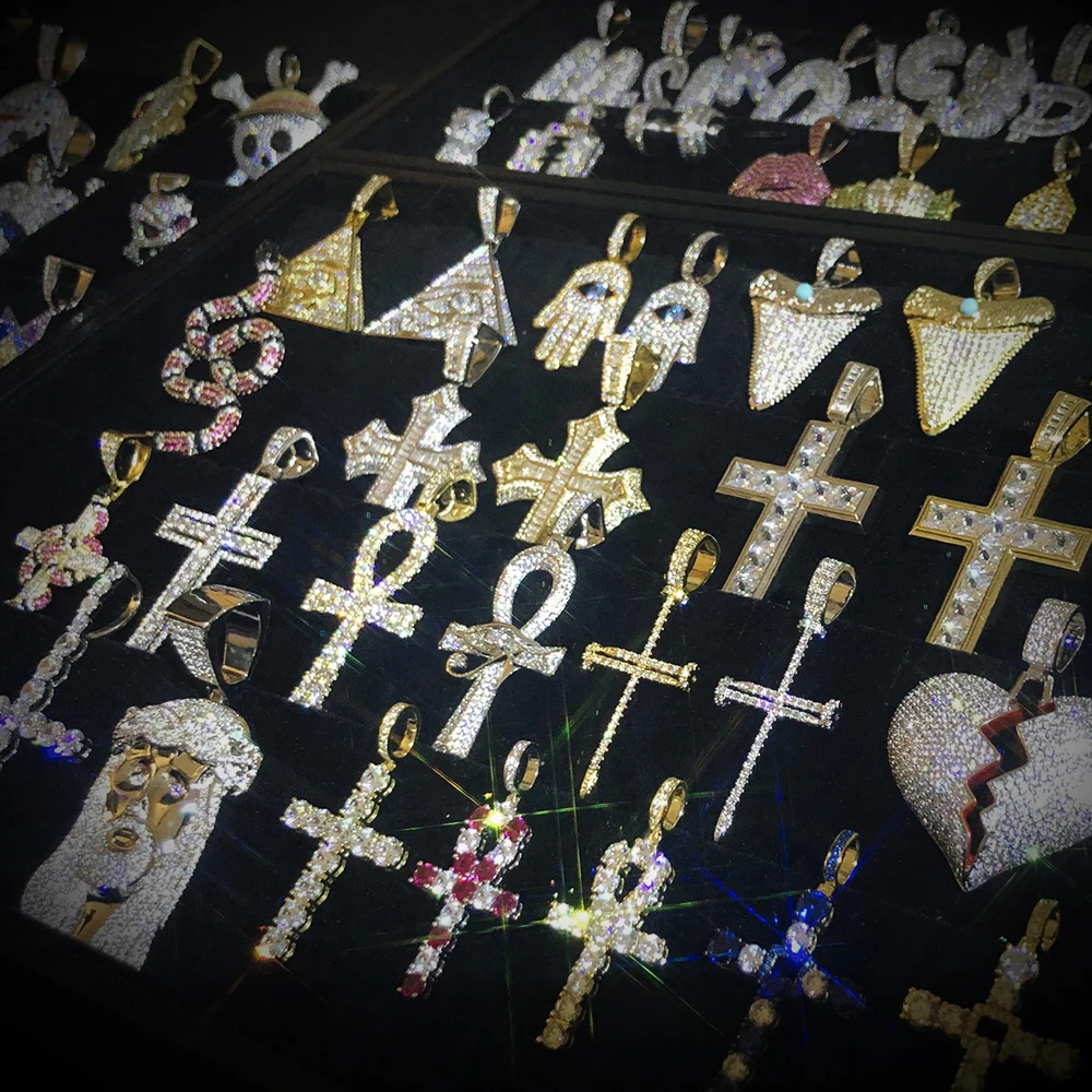 KRKC & CO оптовая продажа на заказ хип-хоп золотые мужские фианиты сверкающие бриллианты ювелирные изделия на заказ ожерелье с кристаллами кулон хип-хоп ювелирные изделия