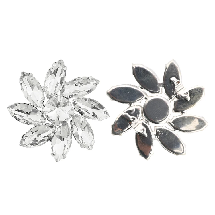 Factory Wholesale Sliver Base Stylish Luxury Appeal Crystal Clear Color Shimmering Glass Rhinestone Applique For Decoration