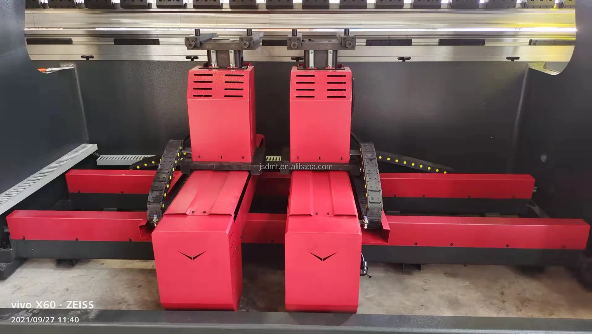 Energy Saving DELEM DA69T 3D  Controller SPB-125Ton3200  Cnc Folding Machine for Steel