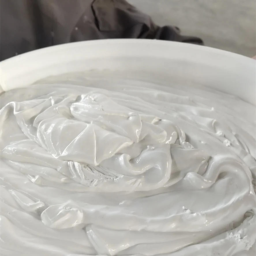 
UOBOC Heat Resistance High Temperature Paint Anti-corrosive Thermal Insulation Coating for Pressure Buffer Tank 