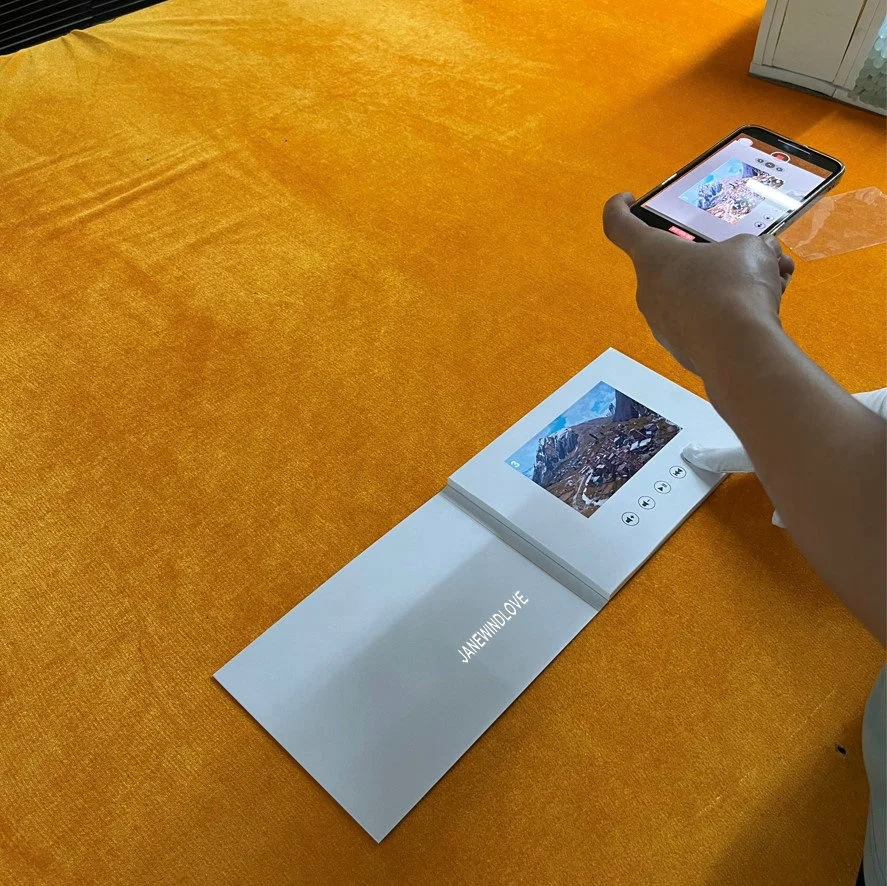 led screen card video invitation card advertising 6 inch lcd brochure box video player module a5 brochure Video GREETING Card