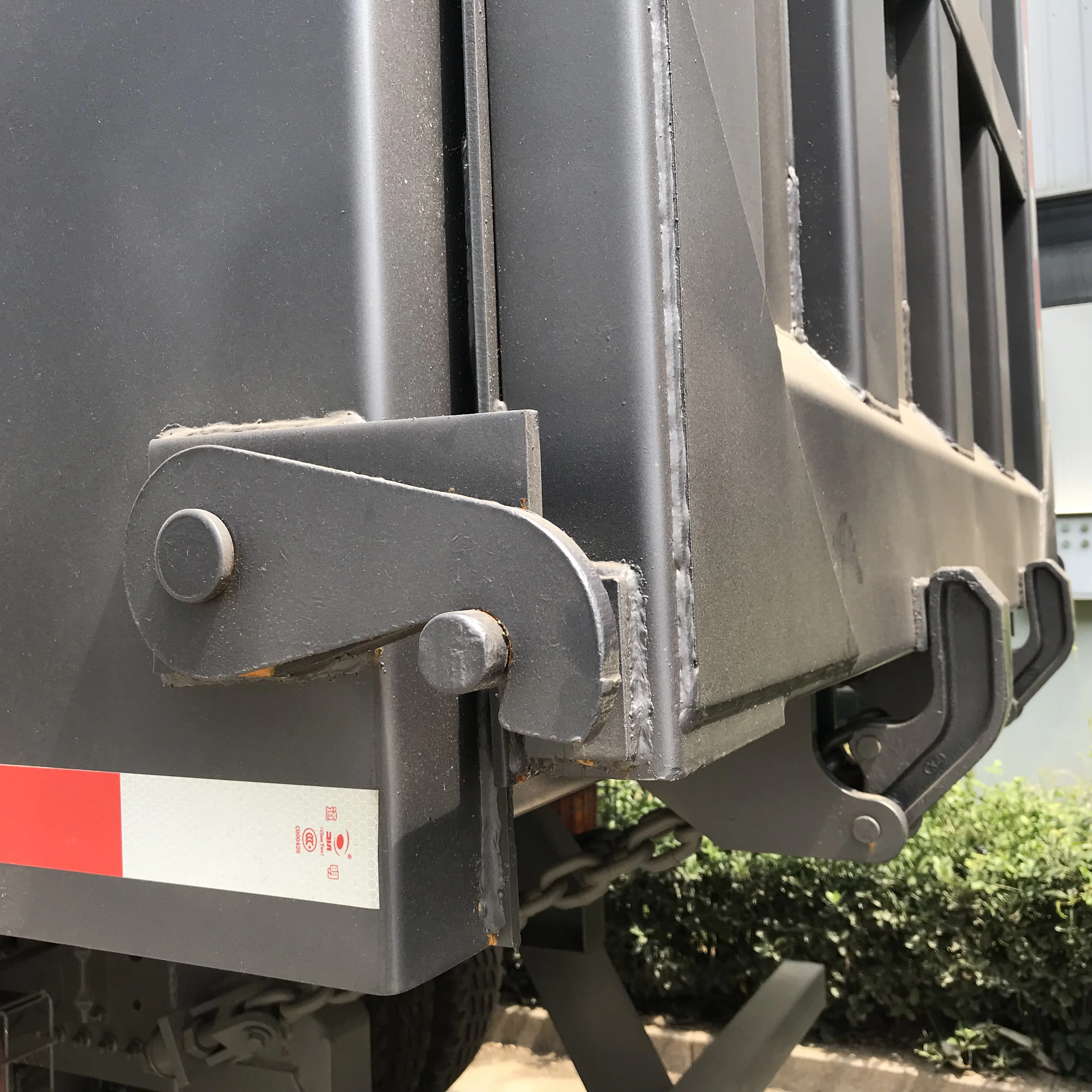 Cheapest Sinotruck Howo Second Hand 8x4 30-50 Ton 371hp 375hp 12 Wheels Used Tipper Truck Tipper Dump Truck