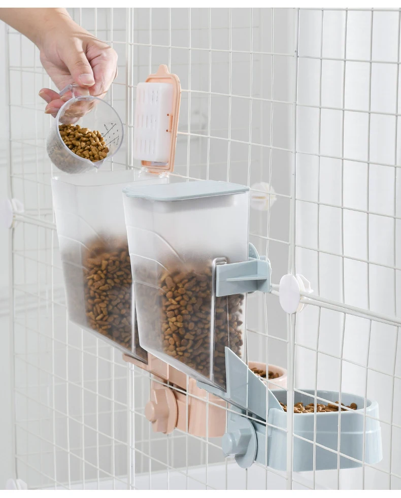 Pet products for cat dog pet bottles used automatic wall mounted water dispenser and food dispenser as pet drinking fountain