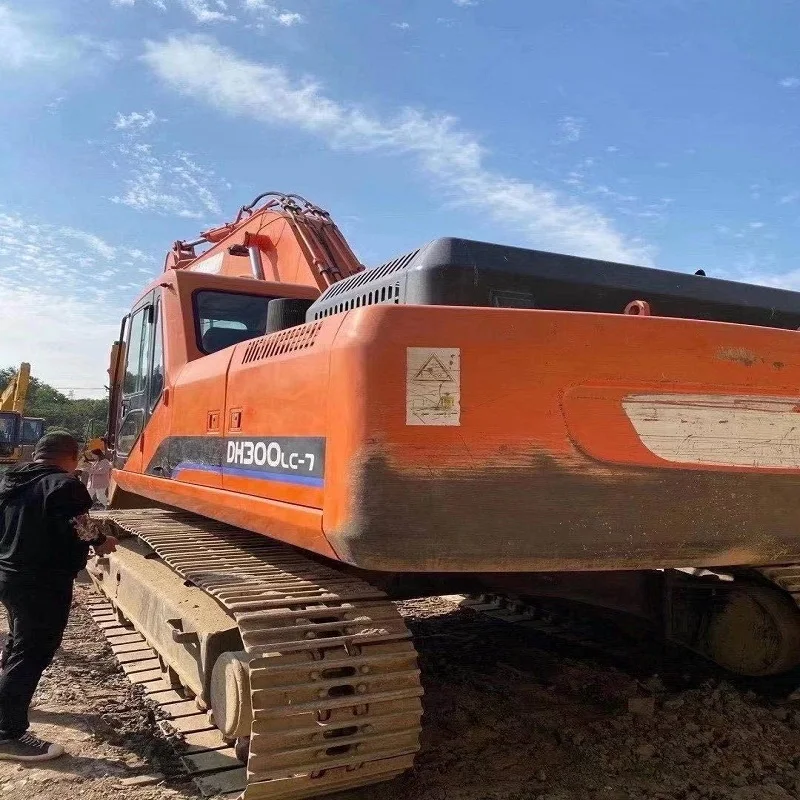 ZiHui Imported Used Doosan DH300-7 Hydraulic Crawler Excavator 30 ton  Construction Digger Excavators for Sale