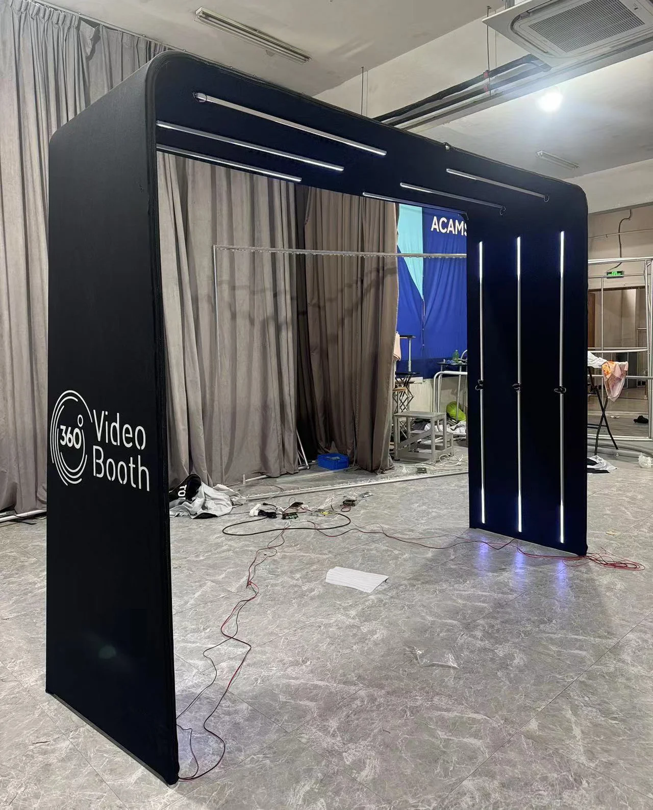 Warehouse Overhead 360 Photo Booth Enclosure Backdrop 360 Photobooth Machine Top Spinner Photo Booth Sky 360 Camera Video Booth