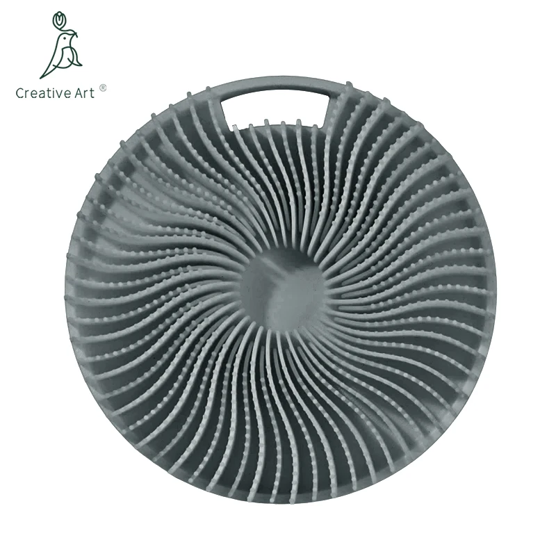 Силиконовая щетка для душа