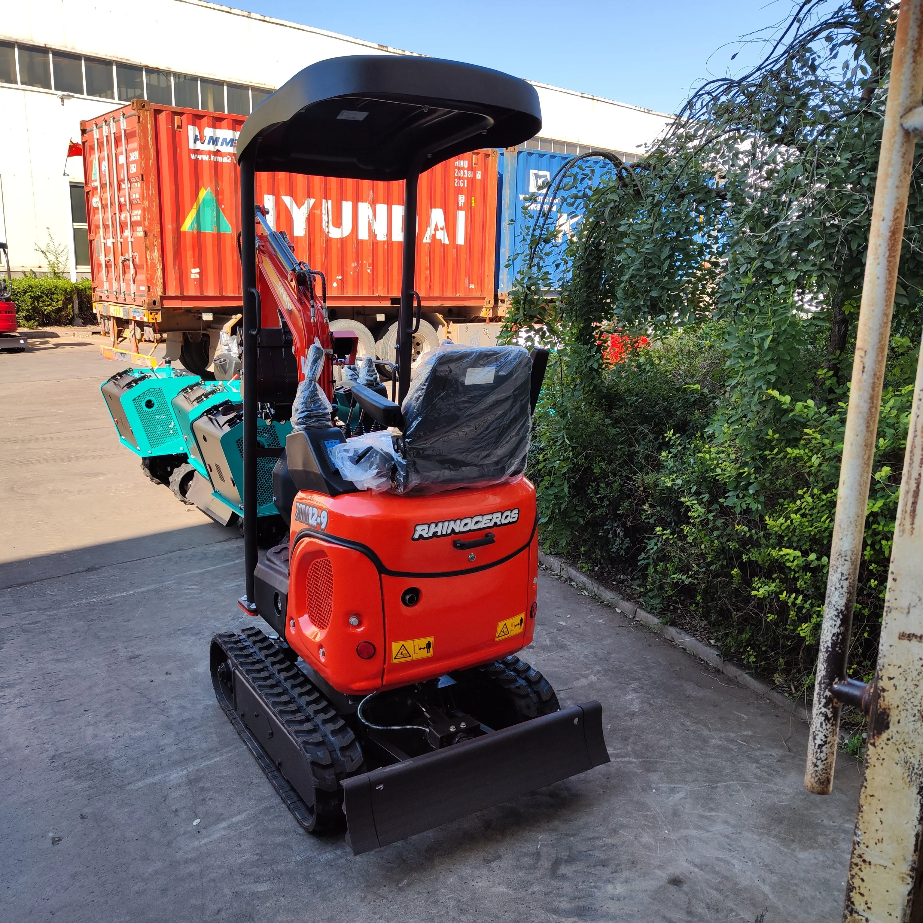 Rhinoceros Irene XN12-9  mini excavator with swing boom  mini digger new used for sales
