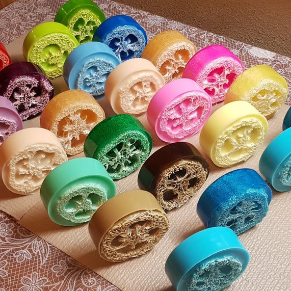 Private Label Natural Organic Handmade Lemon Grass Exfoliating Loofah Glycerin Soap Bar