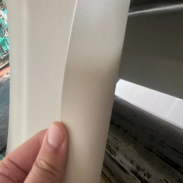 White FKM Rubber Sheet Fine Ribbed Oil and High Temperature Resistant