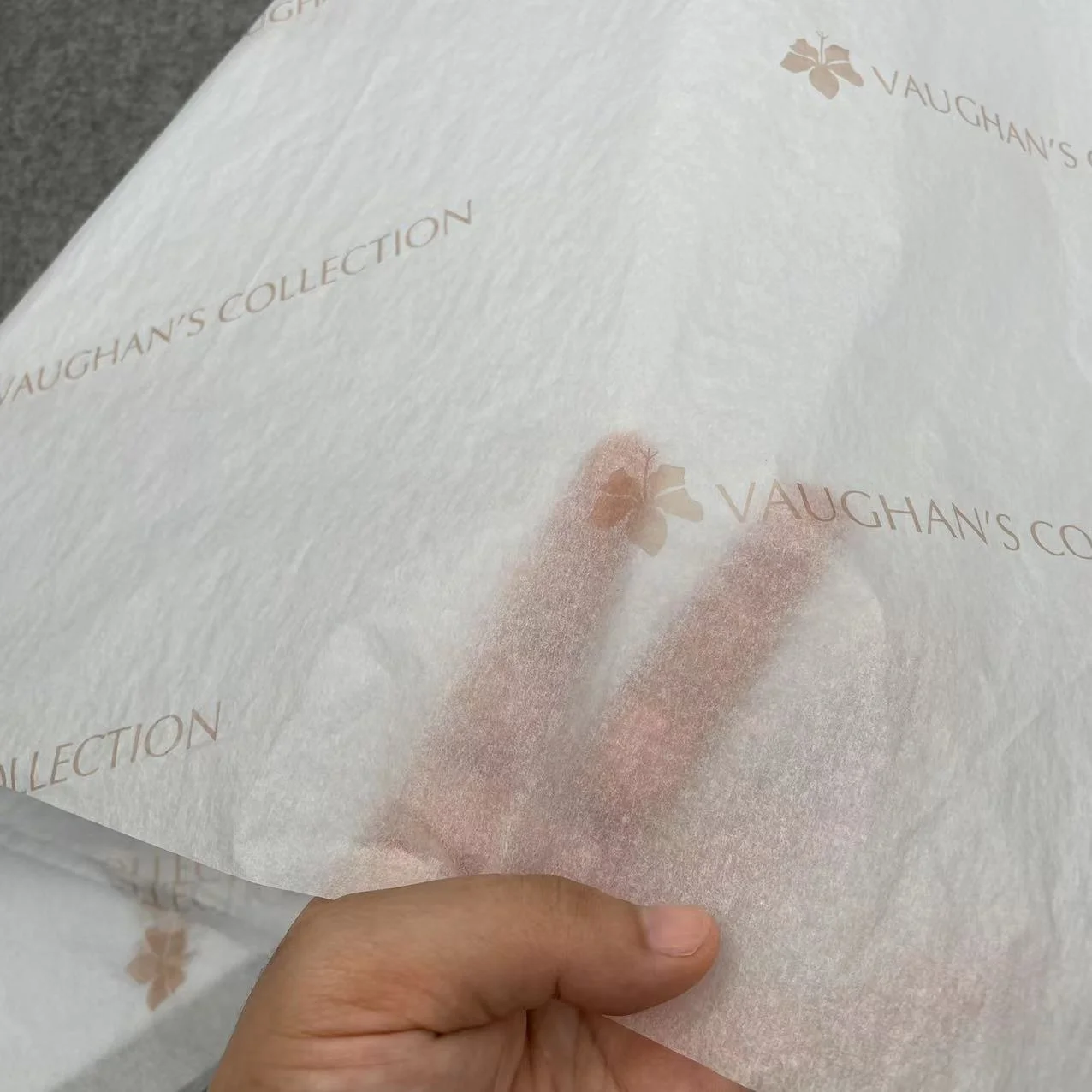 Custom Brand Name Printed Pink Gift Wrapping Tissue Paper for Clothing