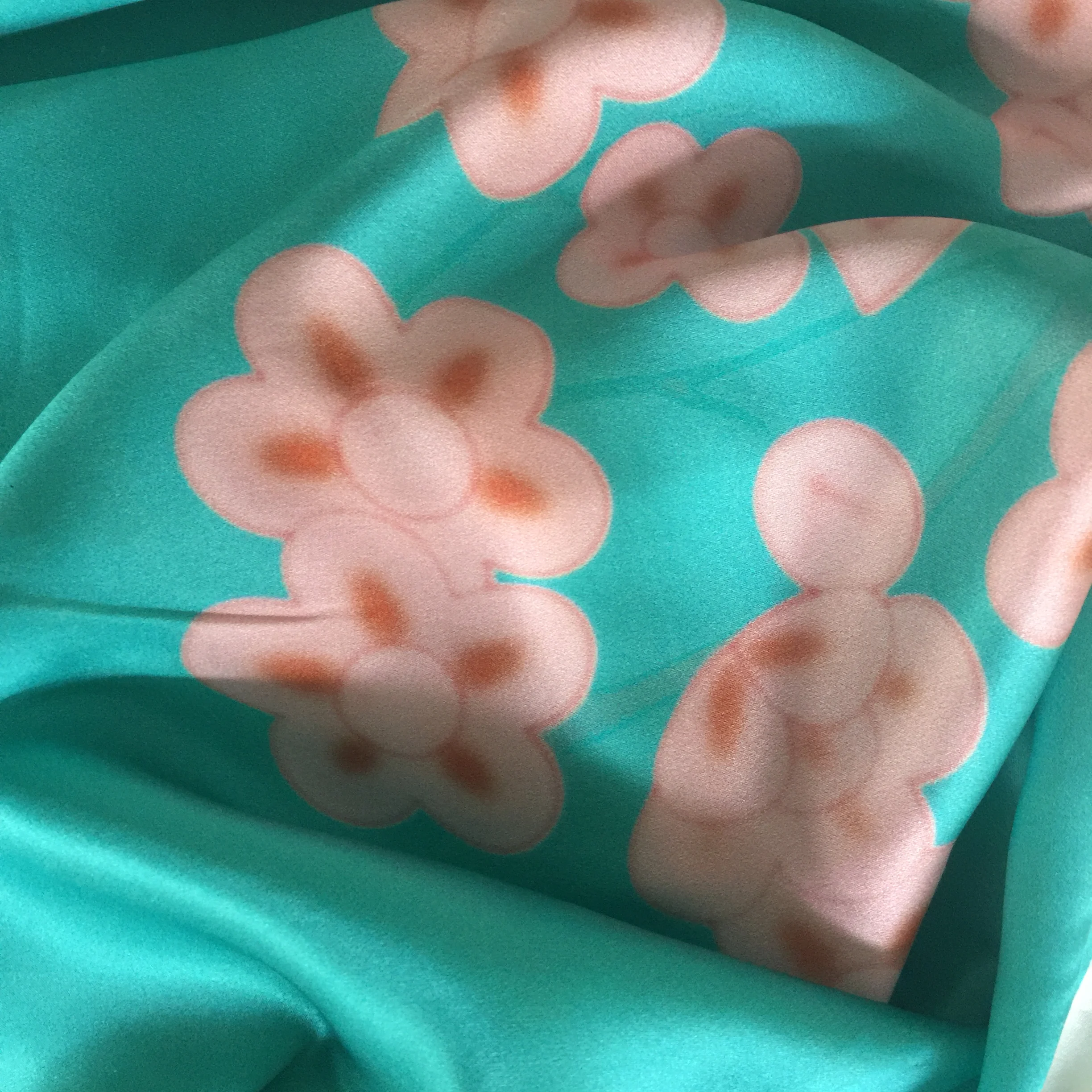 Высокое качество Шелковый креп атласной ткани