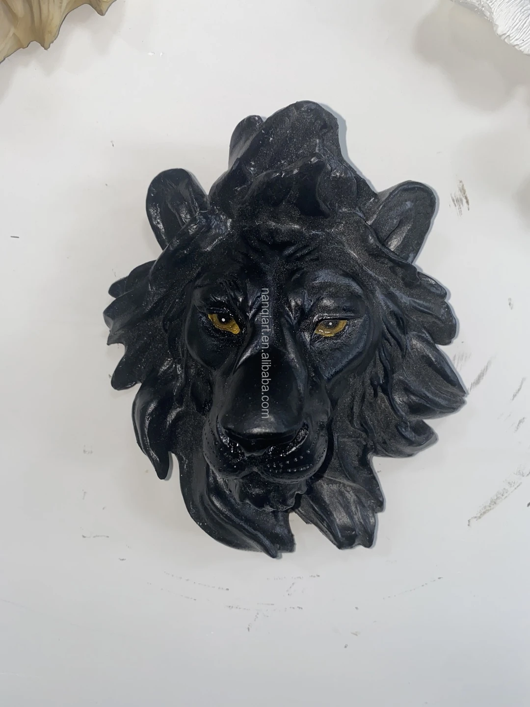 Lion Head Statue Factory New Design Wholesale Home Wall Decoration Statue Lifelike Good Quality Resin Animal Lion Head Figure
