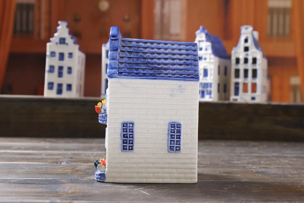 Ceramic Europe style KLM  Delft Blue House and white stoneware lighthouse candle holder home decoration wedding gifts